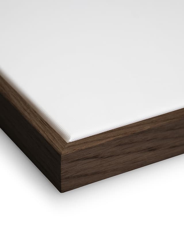 Σκούρα Δρύινη Κορνίζα thumbnail